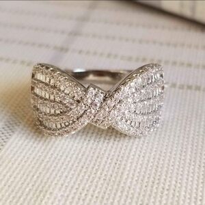 New 925 Silver Diamond Bow Twiste Band Ring for Women